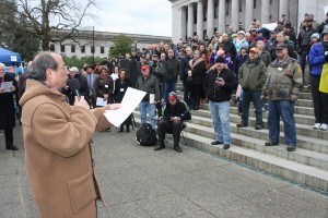 CCRKBA's Alan Gottlieb spoke to  Second Amendment activists at a rally in Olympia. 