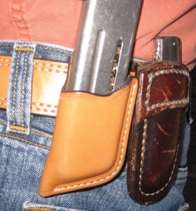 This photo of the #1 magazine pouch shows the fine lines and details of Erik Little’s perfect stitching.