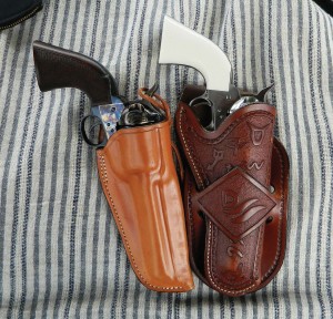 The Lobo Gunleather Tom Threepersons holster and the Rocking K Saddlery Diamond Loop Cattlebrand holster solved a lot of problems for the author. And the pair of Piettas are a securely carried.