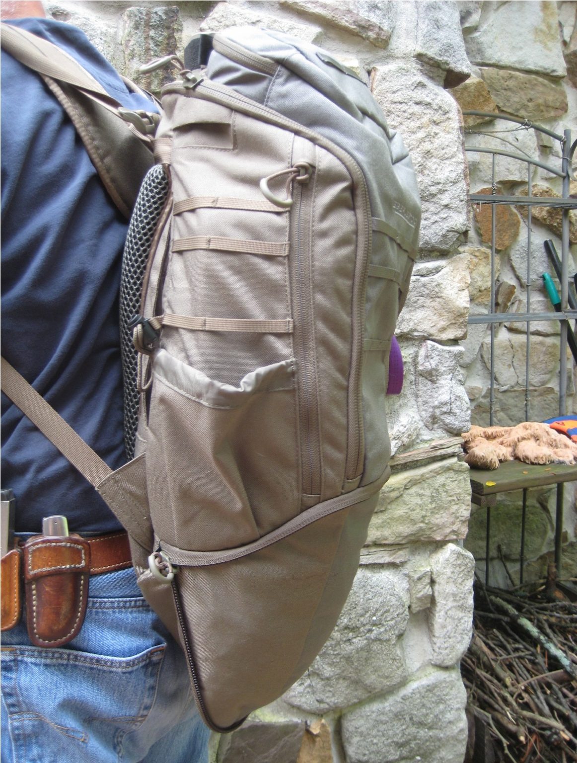 S27 Little Trick EDC Pack An Eberlestock Design TheGunMag The